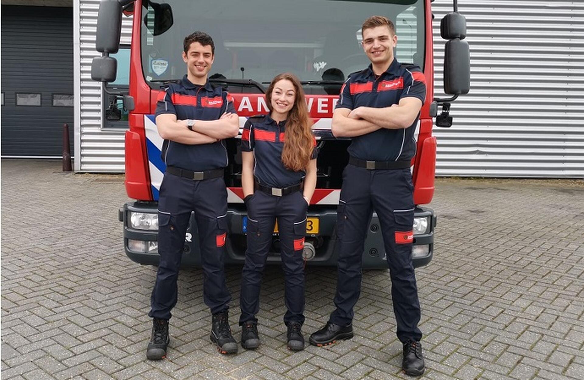 Drie nieuwe collega's voor de brandweerauto