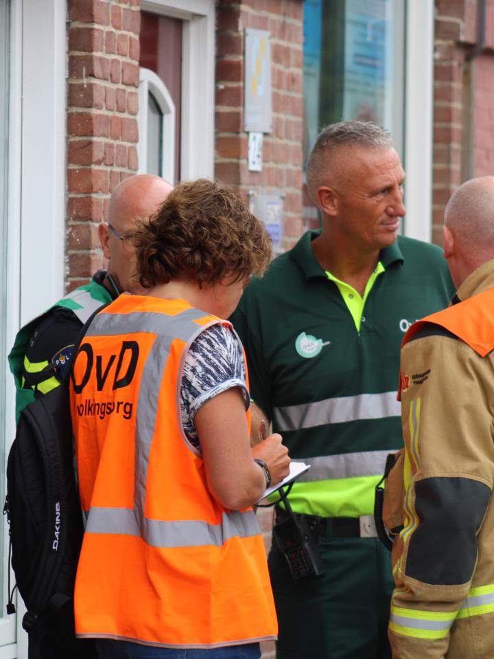 Overleg met verschillende piketmedewerkers